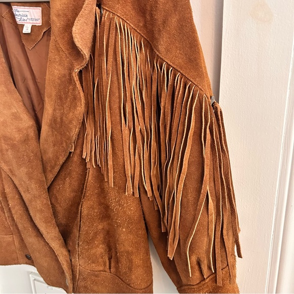 Vtg American Line STEFANO Fringed Suede Leather Cropped Concho Jacket - Picture 2 of 10